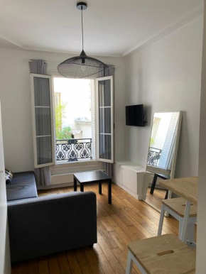 Superbe Studio, à deux pas du quartier Montmartre, Paris